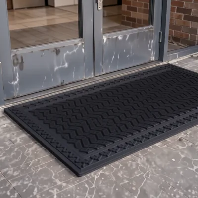 Black and Steel Entrance Mat, 900mm x 600mm x 7mm